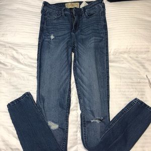 Hollister jeans